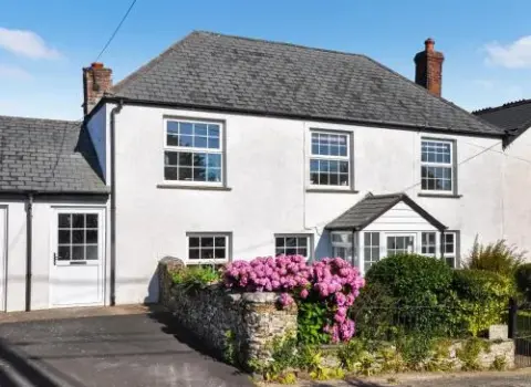Moore Cottage