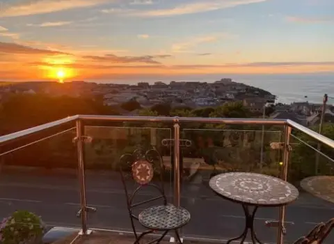 Newquay Sunset & Sea View Apartment in Town Centre