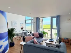Penthouse 46Zinc, Headland View