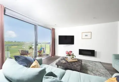 Penthouse 53 Zinc Sleeps 6, Newquay