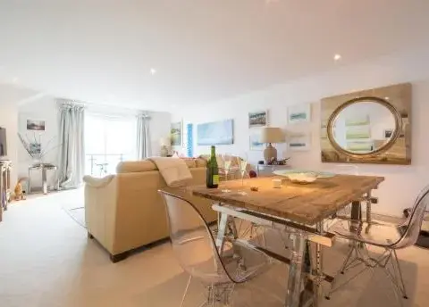 Stunning Home With Breathtaking Sea Views