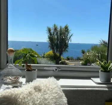 Stunning Sea View Apartment