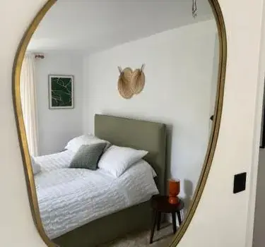 Stylish & central apartment close to the beach
