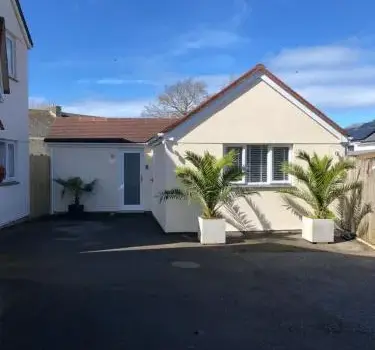 Sunnyside Retreat
