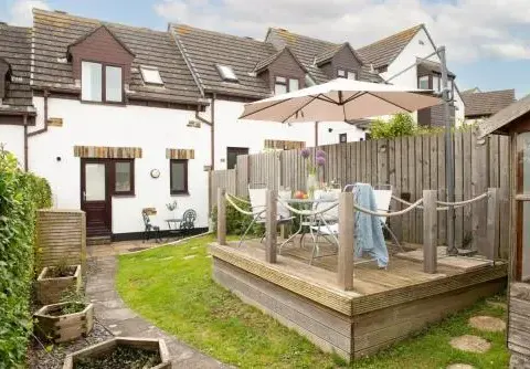 Sunshine Cottage
