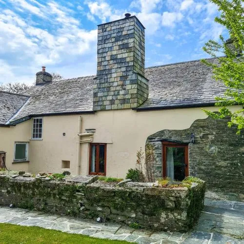 Ta Mill Cottages & Lodges, Pump Cottage
