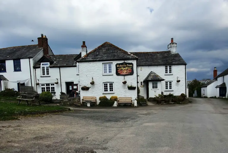 AMBLE