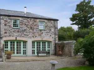 The Coach House, 24439
