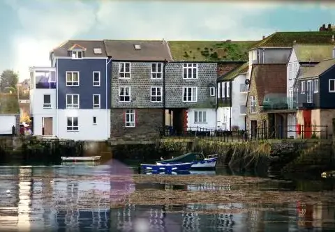 The Old Quayside House