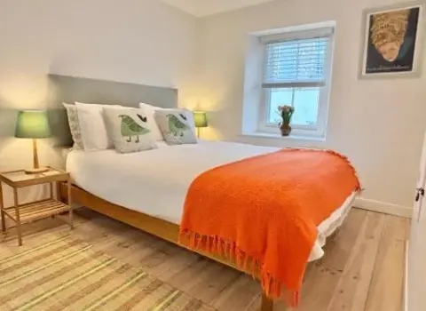 Whirlygig Cottage