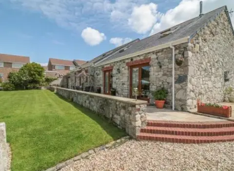 Woodside Barns