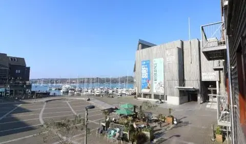 Yachtsmans Rest
